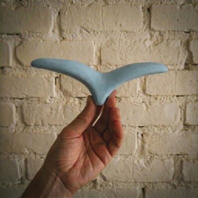 Gaivota de Cerâmica Azul Claro para Parede – Tamanho M