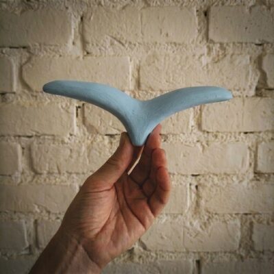 Gaivota de Cerâmica Azul Claro para Parede – Tamanho P